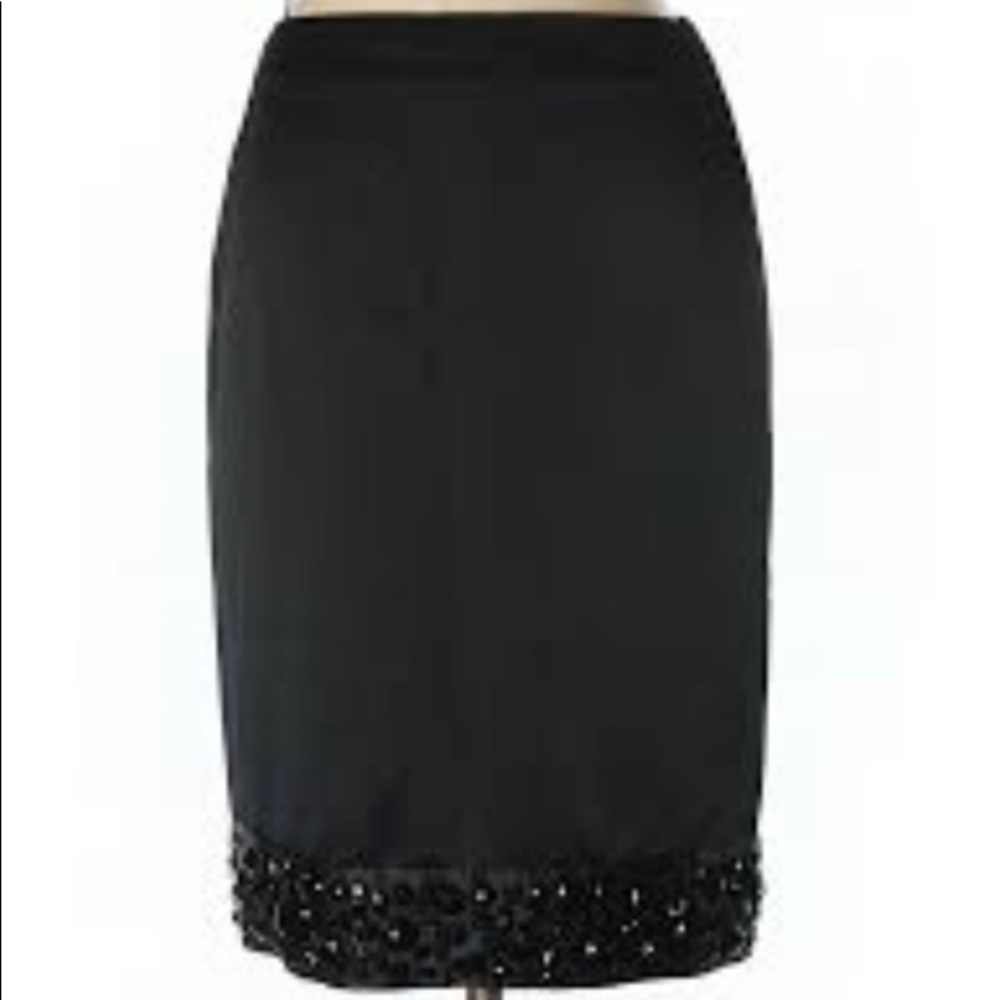 White House Black Market • Skirt